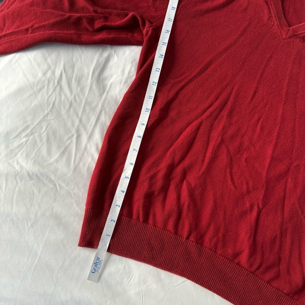 Men’s Express Red Cotton V-Neck Sweater, size medium - Picture 6 of 11